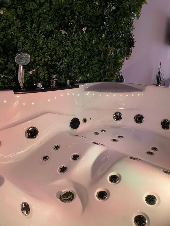 Brives-Charensac Sweet Love Exotique By Locations_Lepuyenvelay מראה חיצוני תמונה